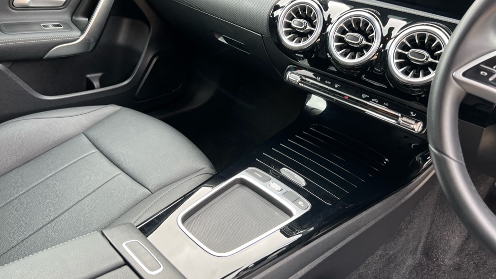 Used Mercedes-Benz A-Class 2024 for sale - 76773068: Photo 34