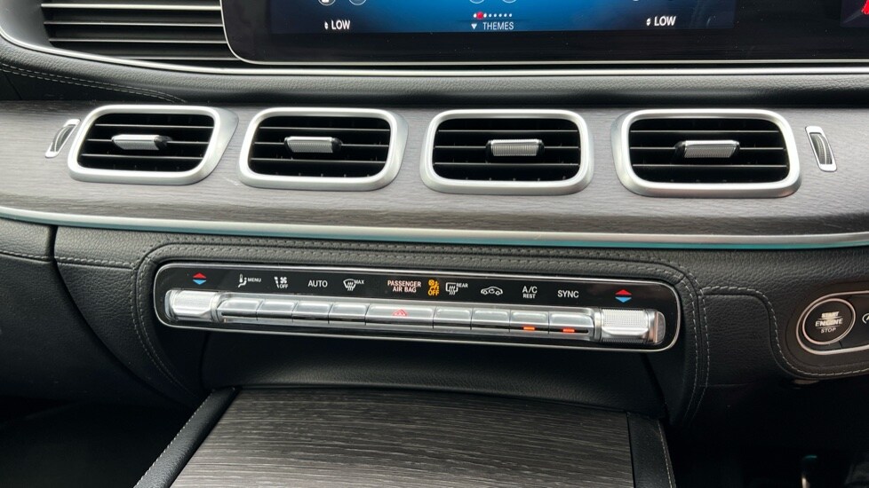 Used Mercedes-Benz GLE 2020 for sale - 76552332: Photo 55