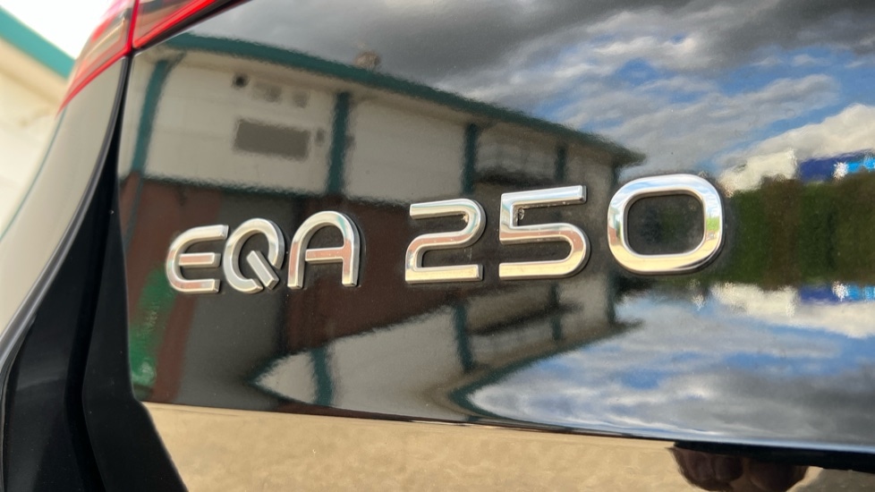Used Mercedes-Benz EQA 2021 for sale - 76494085: Photo 22