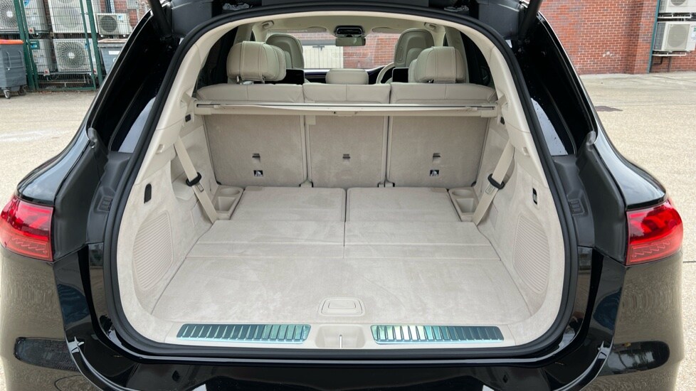 Used Mercedes-Benz EQS 2024 for sale - 76609661: Photo 17