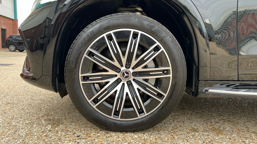 Used Mercedes-Benz EQS 2024 for sale - 76609661: Photo 25