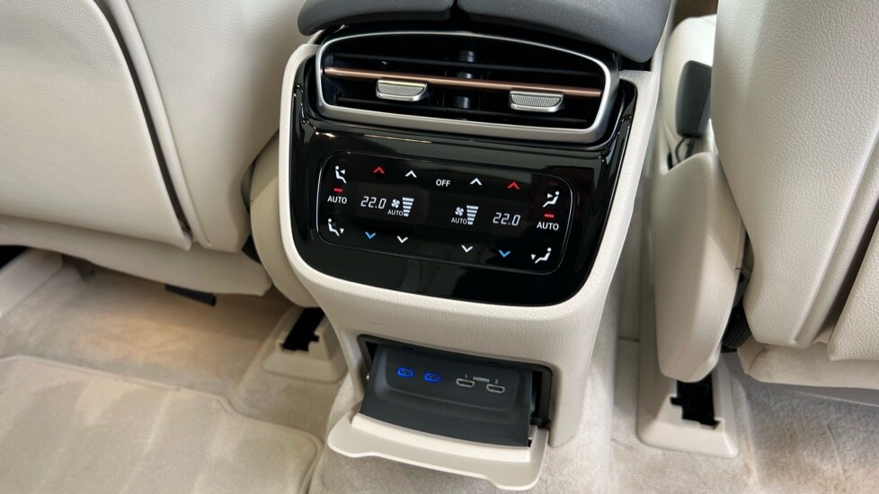 Used Mercedes-Benz EQS 2024 for sale - 76609661: Photo 36