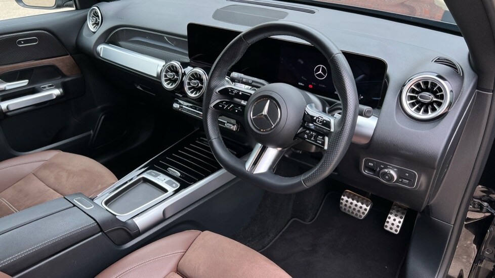 Used Mercedes-Benz GLB 2025 for sale - 76229398: Photo 3