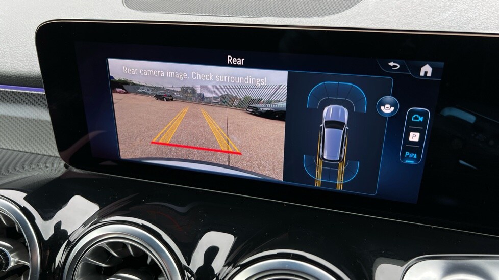 Used Mercedes-Benz GLB 2025 for sale - 76229398: Photo 40