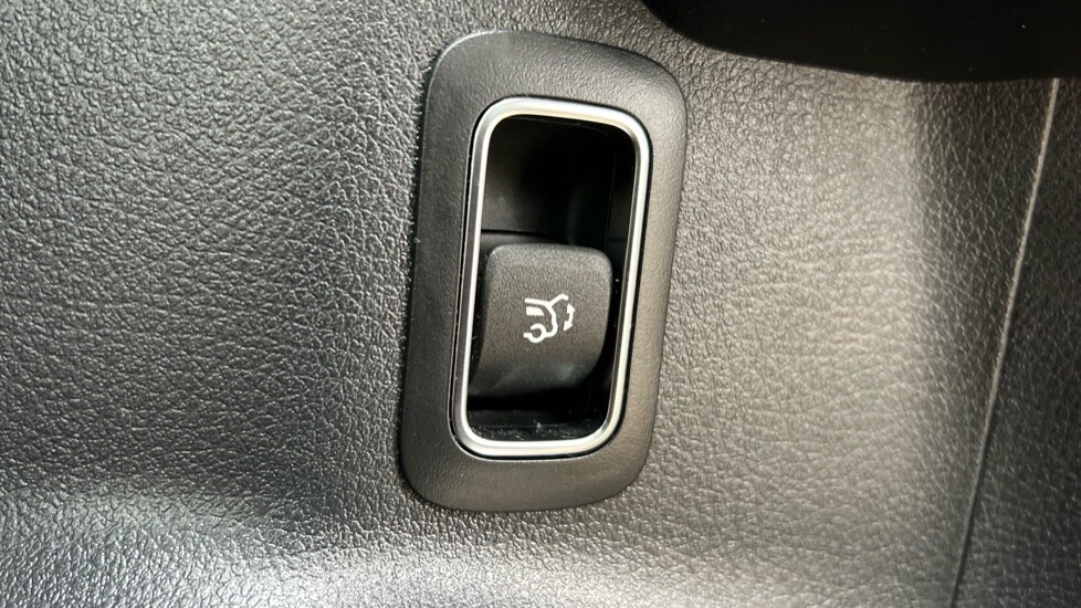 Used Mercedes-Benz GLB 2025 for sale - 76229398: Photo 59