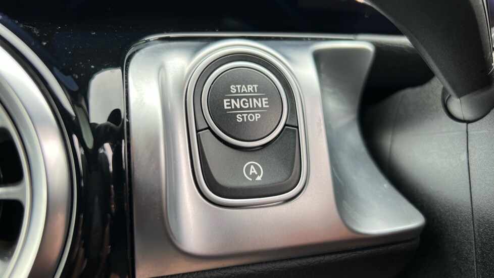 Used Mercedes-Benz GLB 2025 for sale - 76229398: Photo 60