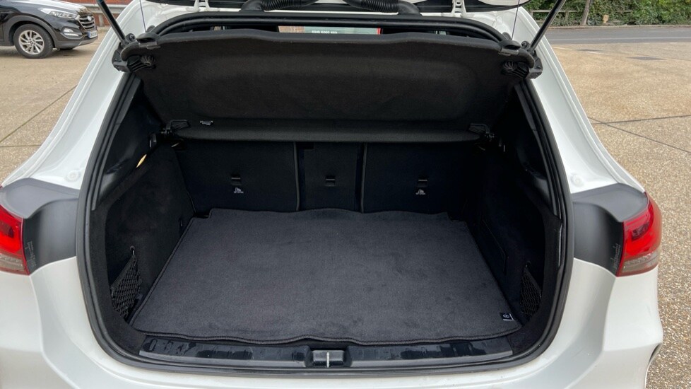 Used Mercedes-Benz GLA 2022 for sale - 76273033: Photo 17