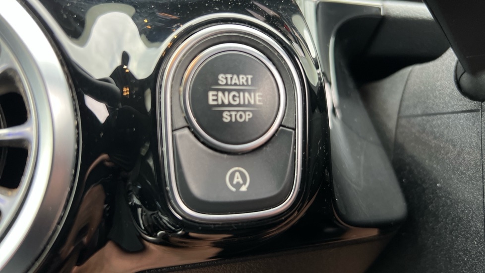 Used Mercedes-Benz GLA 2022 for sale - 76273033: Photo 59