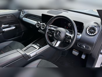 Used Mercedes-Benz GLB 2025 for sale - 76261701: Photo