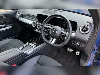 Used Mercedes-Benz GLB 2024 for sale - 76452233: Photo