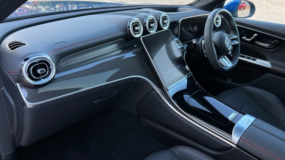 Used Mercedes-Benz GLC 2025 for sale - 76332242: Photo 11