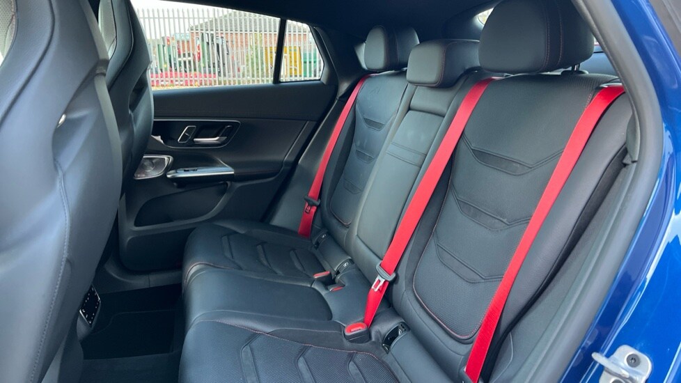 Used Mercedes-Benz GLC 2025 for sale - 76332242: Photo 23