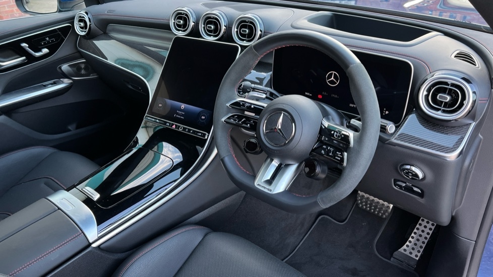 Used Mercedes-Benz GLC 2025 for sale - 76332242: Photo 3