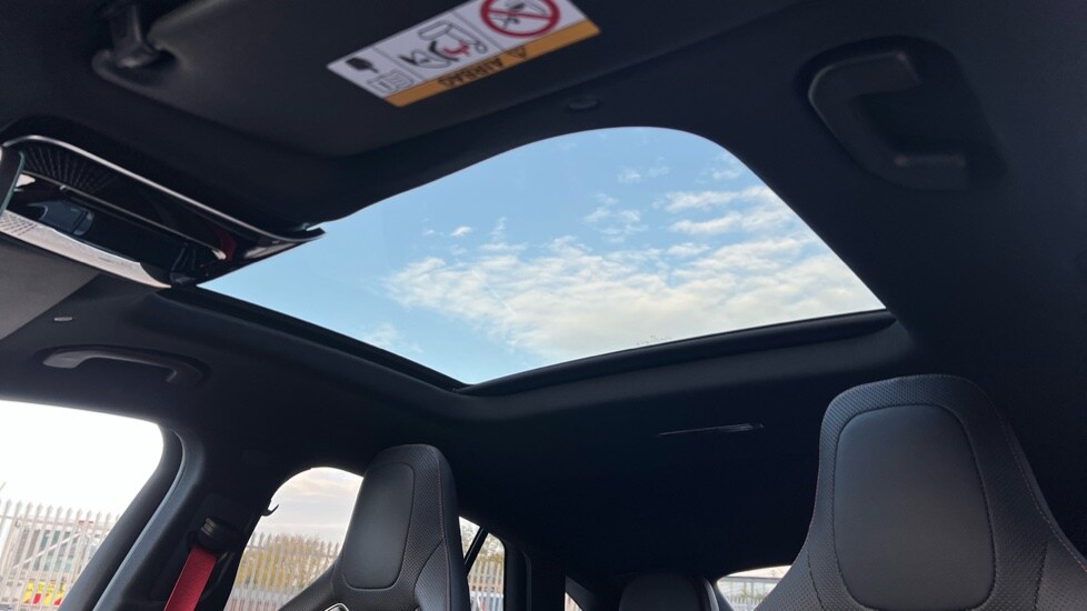 Used Mercedes-Benz GLC 2025 for sale - 76332242: Photo 34