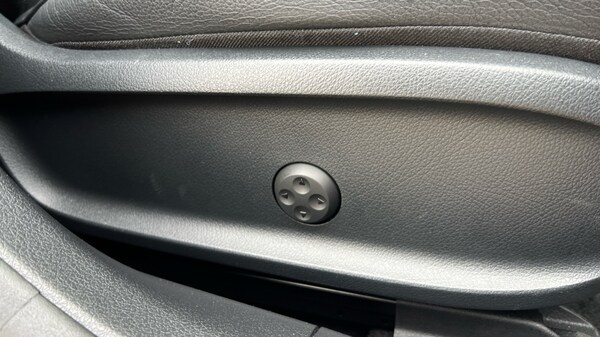 Used Mercedes-Benz A-Class 2023 for sale - 75501885: Photo 39