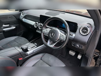 Used Mercedes-Benz EQB 2022 for sale - 76442144: Photo