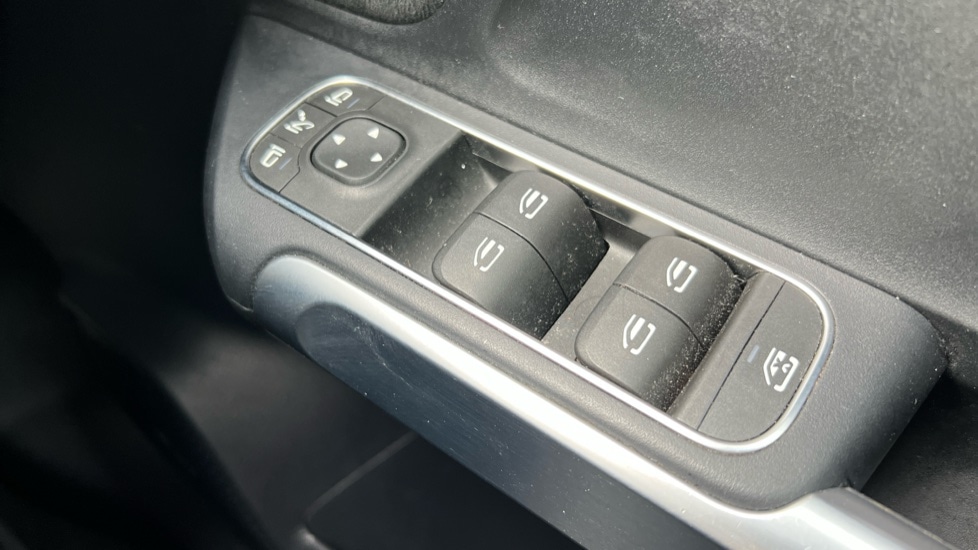 Used Mercedes-Benz EQB 2022 for sale - 76442144: Photo 57