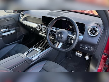 Used Mercedes-Benz EQB 2024 for sale - 76635656: Photo