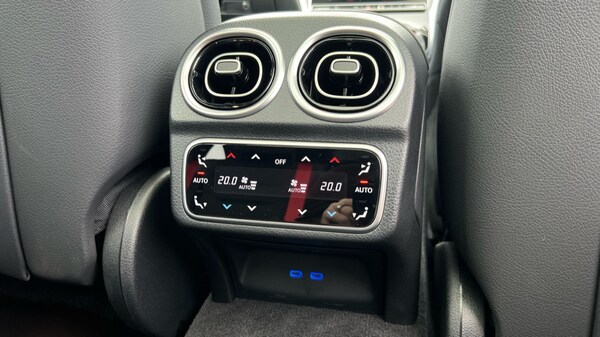 Used Mercedes-Benz C-Class 2024 for sale - 76140265: Photo 36