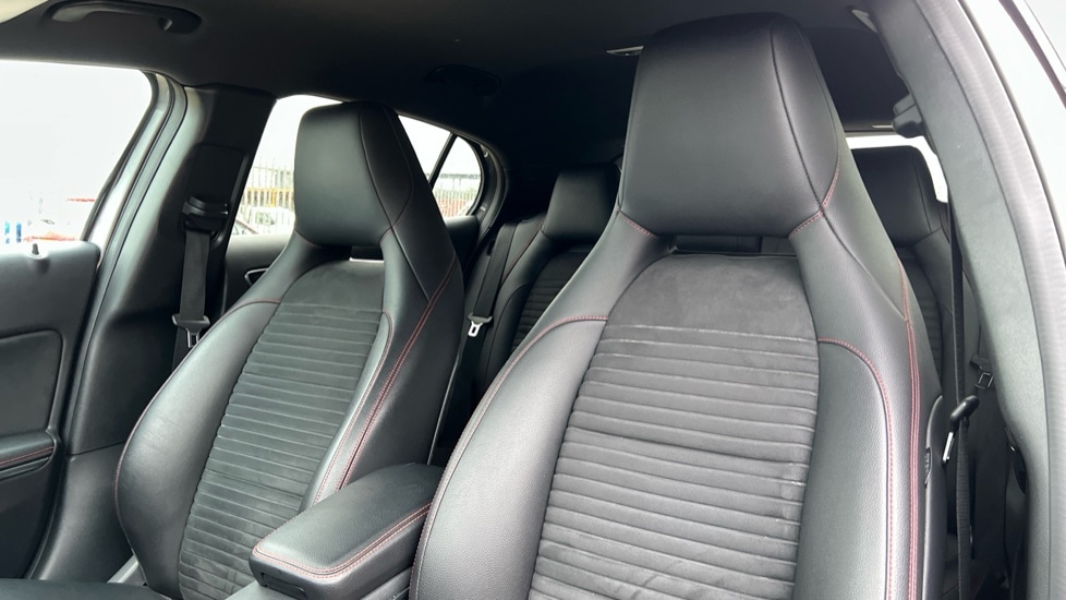 Used Mercedes-Benz GLA 2017 for sale - 76780372: Photo 14