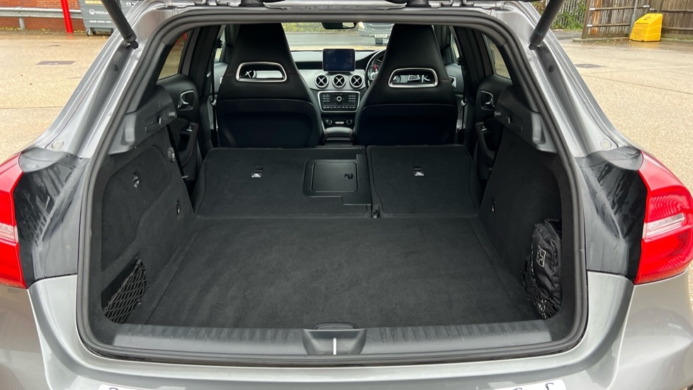 Used Mercedes-Benz GLA 2017 for sale - 76780372: Photo 18