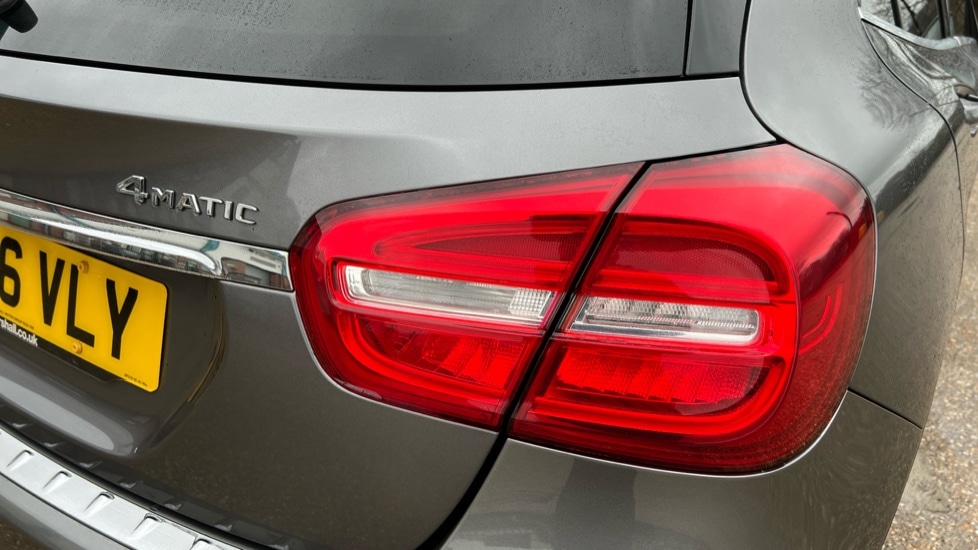 Used Mercedes-Benz GLA 2017 for sale - 76780372: Photo 21