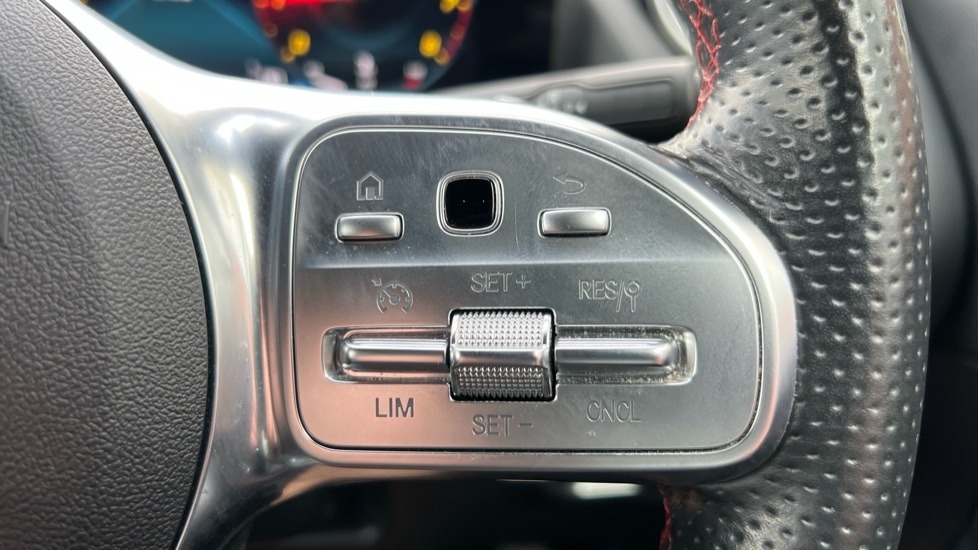 Used Mercedes-Benz GLA 2022 for sale - 76273005: Photo 29