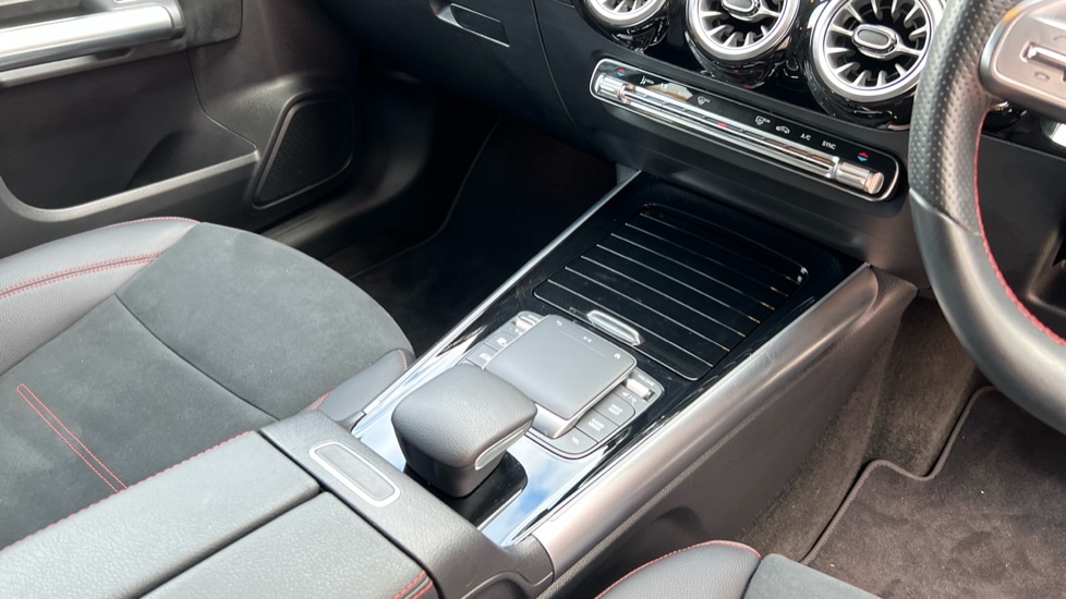 Used Mercedes-Benz GLA 2022 for sale - 76273005: Photo 34