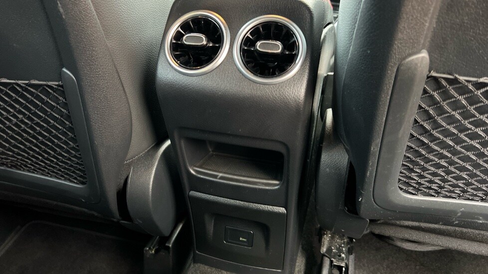 Used Mercedes-Benz GLA 2022 for sale - 76273005: Photo 36