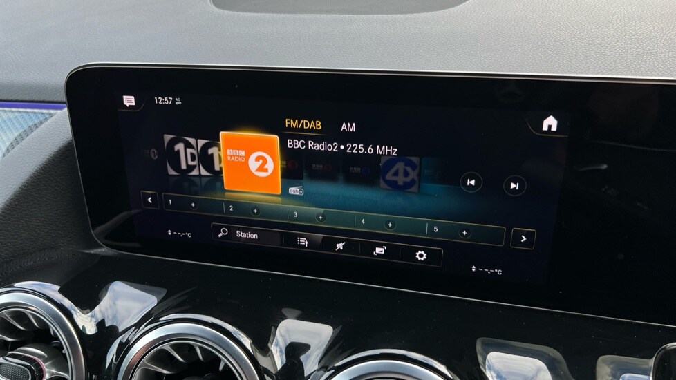 Used Mercedes-Benz GLA 2022 for sale - 76273005: Photo 41