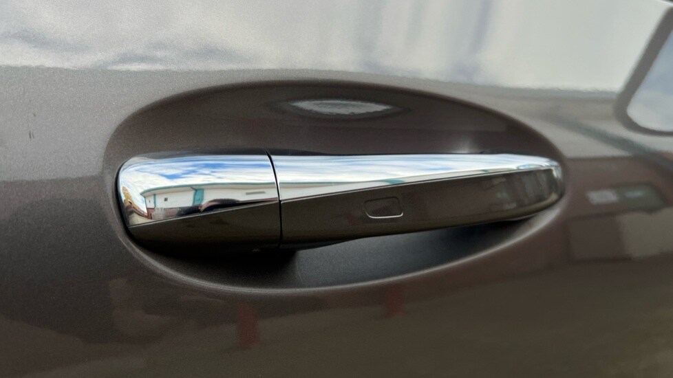 Used Mercedes-Benz GLA 2022 for sale - 76273005: Photo 61