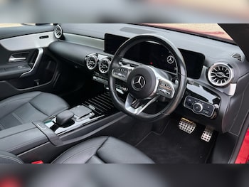 Used Mercedes-Benz CLA 2022 for sale - 76350950: Photo