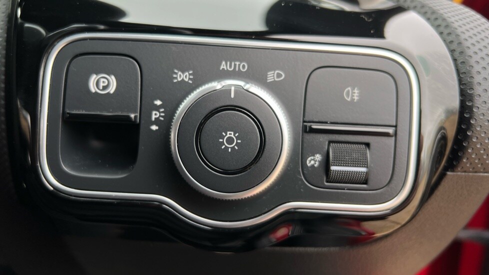 Used Mercedes-Benz CLA 2022 for sale - 76350950: Photo 45