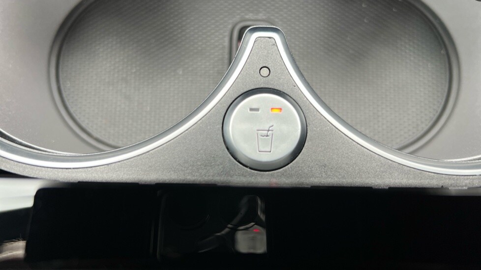 Used Mercedes-Benz GLE 2024 for sale - 76826648: Photo 63