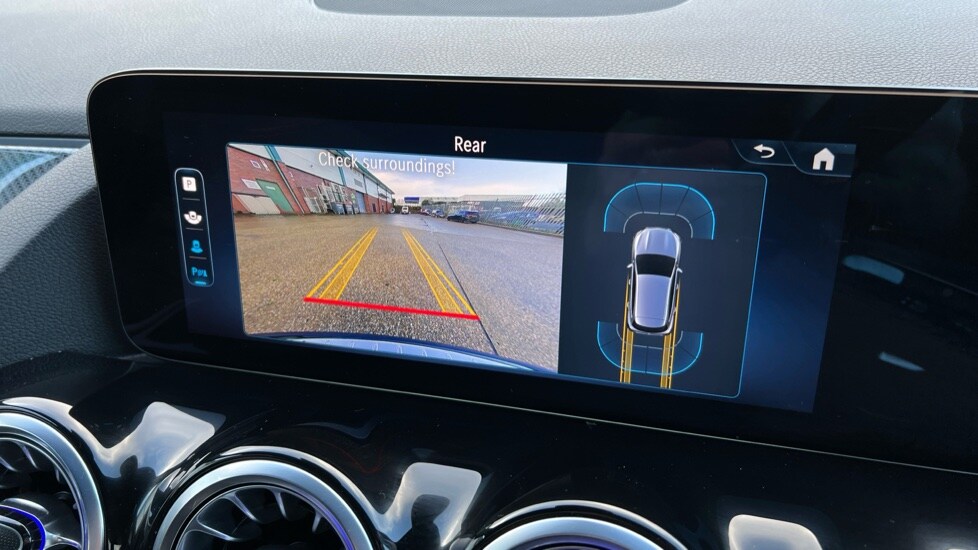 Used Mercedes-Benz GLA 2024 for sale - 76954331: Photo 35