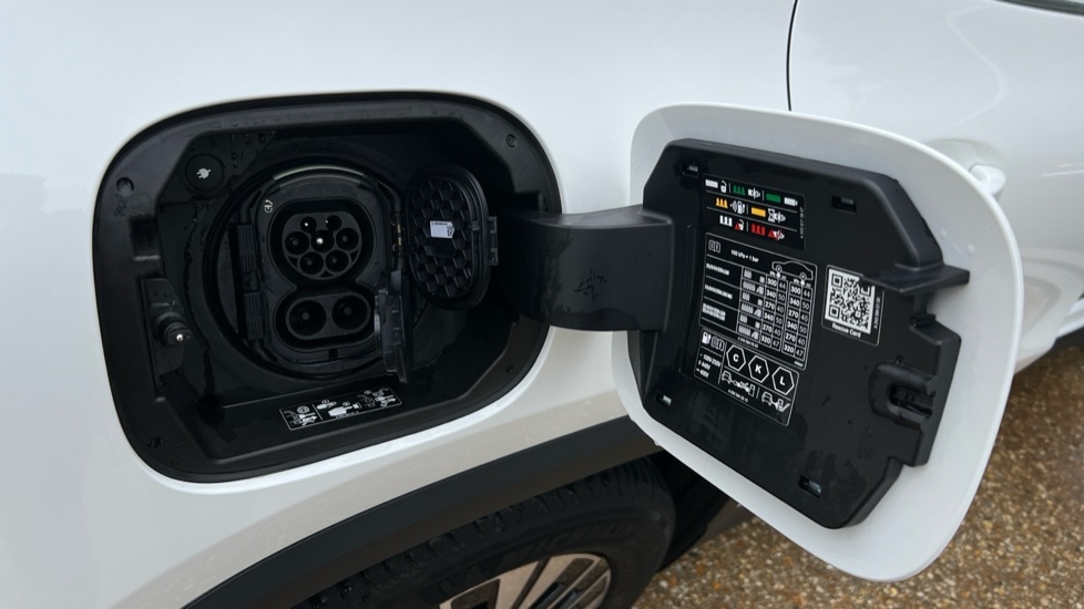 Used Mercedes-Benz EQA 2024 for sale - 76609687: Photo 28