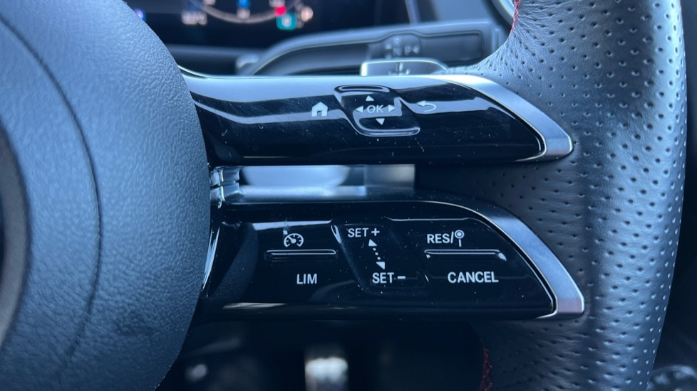 Used Mercedes-Benz GLB 2024 for sale - 76452094: Photo 29