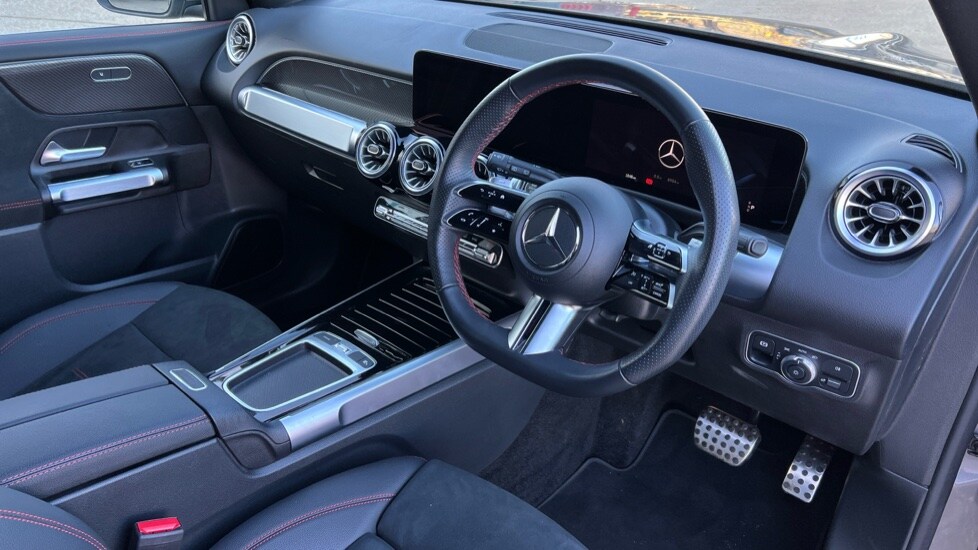 Used Mercedes-Benz GLB 2024 for sale - 76452094: Photo 3