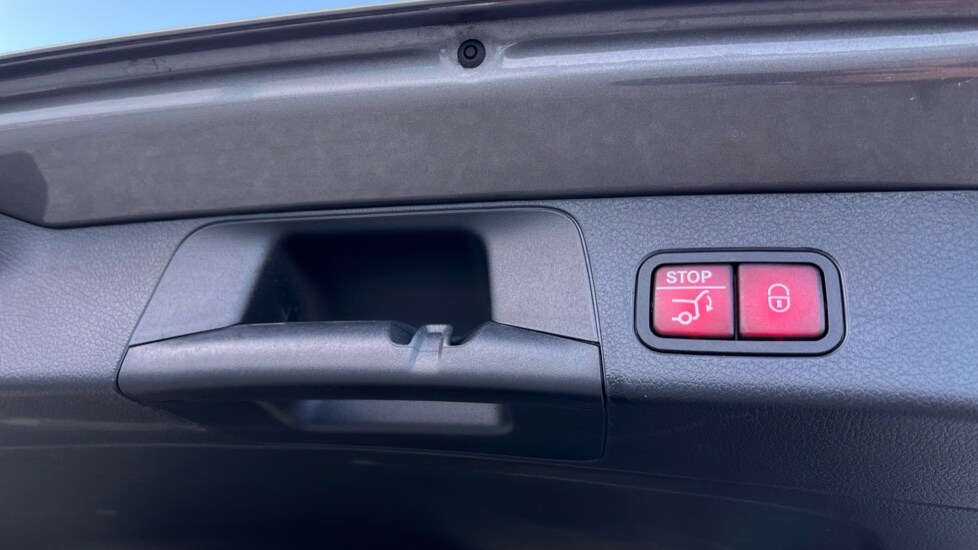 Used Mercedes-Benz GLB 2024 for sale - 76452094: Photo 41