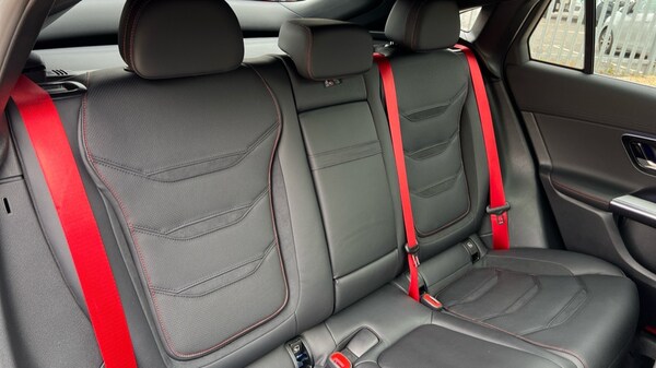 Used Mercedes-Benz GLC 2024 for sale - 75514614: Photo 15