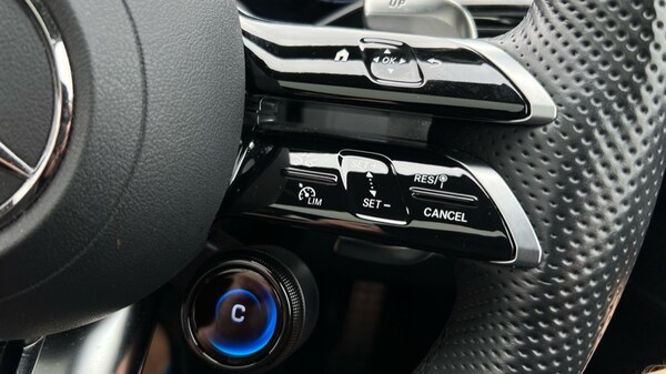 Used Mercedes-Benz GLC 2024 for sale - 75514614: Photo 29