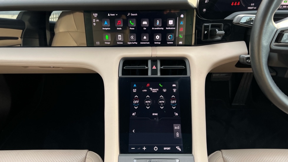 Used Porsche Taycan 2023 for sale - 75934600: Photo 12