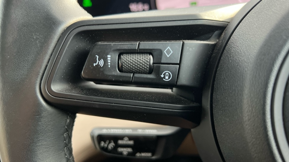 Used Porsche Taycan 2023 for sale - 75934600: Photo 23