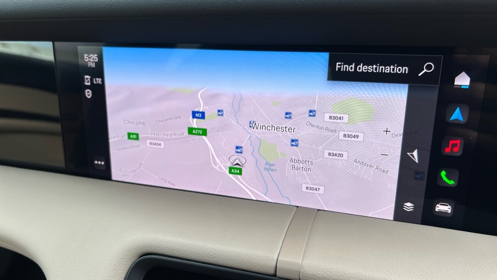 Used Porsche Taycan 2023 for sale - 75934600: Photo 27