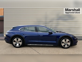 Used Porsche Taycan 2023 for sale - 75934600: Photo