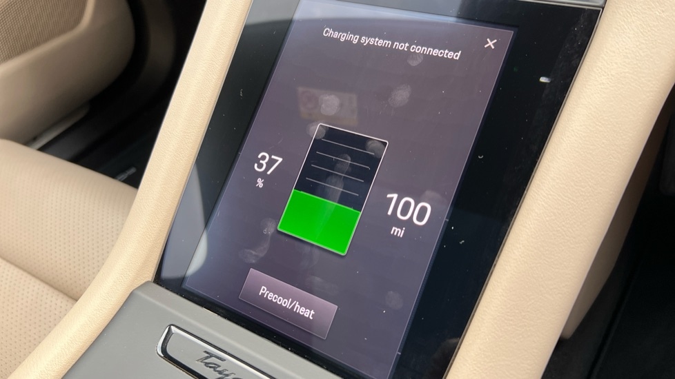 Used Porsche Taycan 2023 for sale - 75934600: Photo 44