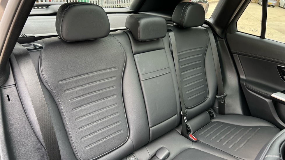 Used Mercedes-Benz GLC 2025 for sale - 76261628: Photo 15