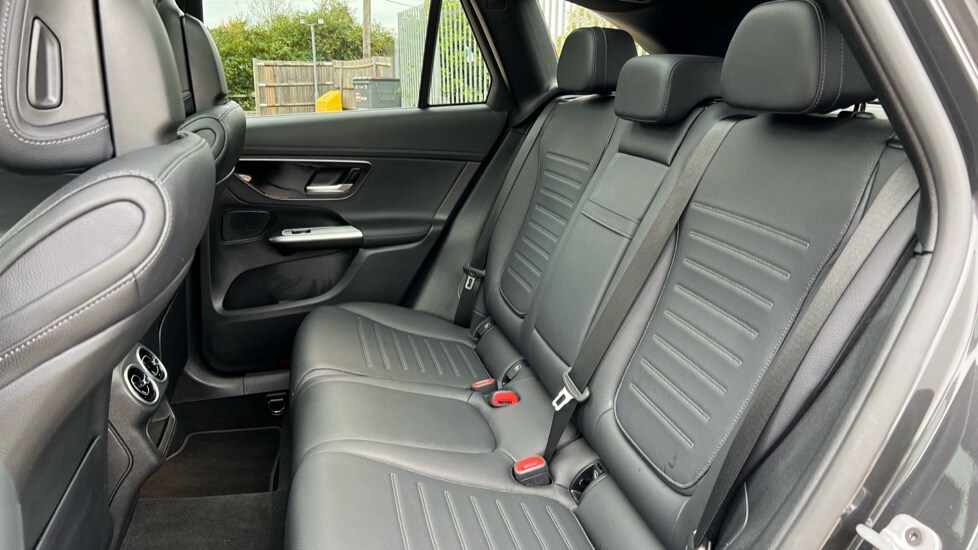 Used Mercedes-Benz GLC 2025 for sale - 76261628: Photo 24