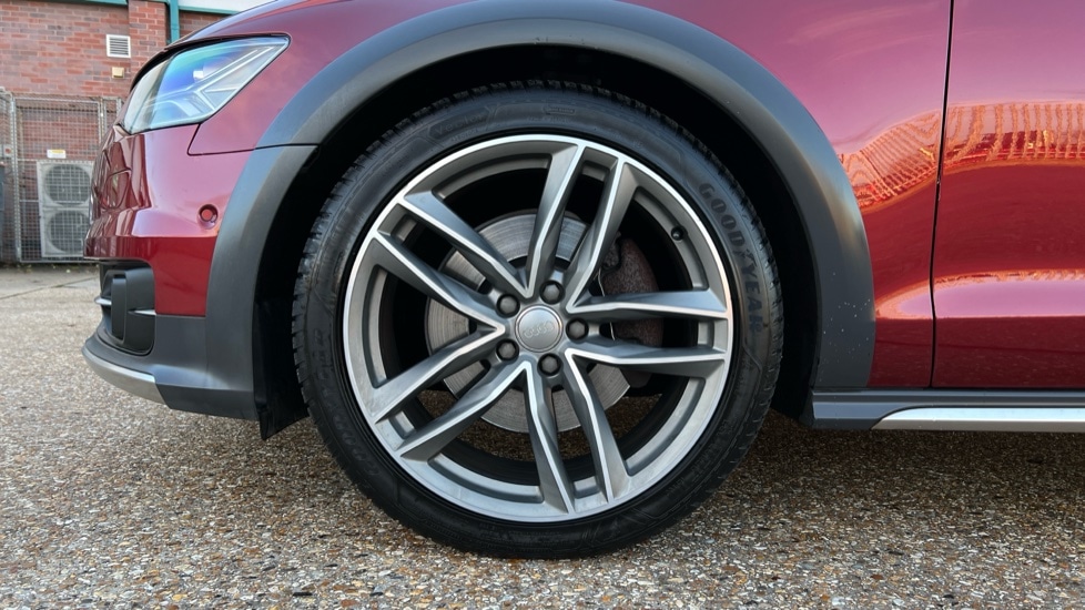 Used Audi A6 Allroad 2016 for sale - 76766377: Photo 17
