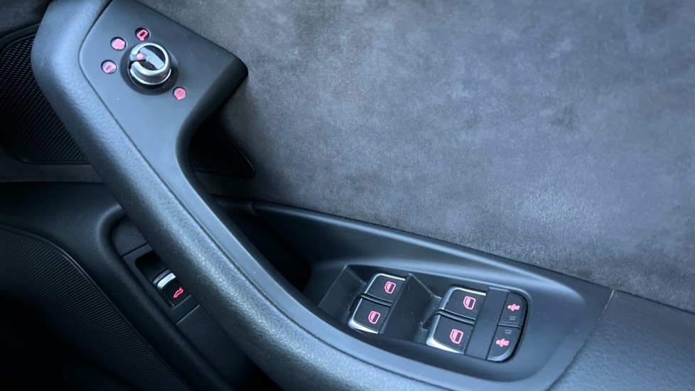 Used Audi A6 Allroad 2016 for sale - 76766377: Photo 37